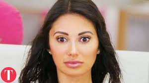 On the shores of paradise, gorgeous singles meet and mingle. Too Hot To Handle Francesca Admits Previous Dating Dj Diplo Tv Shows Ace