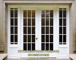 Jendela diberi tirai yang cukup untuk menutup jendela yang besar ini secara keseluruhan. Pintu Minimalis Jendela Sambung Ram Kaca Desain Pintu Rumah Minimalis Kaca Model Pintu Jendela Kaca Kupu Tarung Jual Pintu Jendela Minimalis Rumah Minimalis