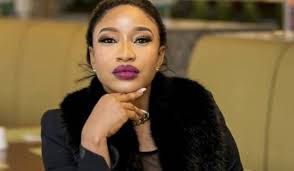 Although, she didn't reveal his identity but they were pictured locking lips and they appeared so in love. Tonto Dikeh Curses Those Who Told Her That Cosmetics Surgery Is Not Good
