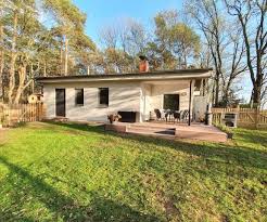 Ferienhaus In Alleinlage Auf 1 7ha Wald Grundstuck Komplett Eingezaunt Urlaubswald Ferienhaus In Stork In 2020 Ferienhaus Sauerland Outdoor Dekorationen Terassenideen