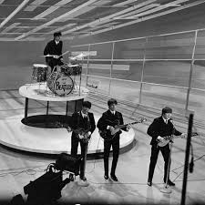 Across The Universe I Want To Hold Your Hand 3 I Want To Hold Your Hand The Beatles Backstage At The Ed Sullivan Show Pictures Cbs News The Ed Sullivan Show The Beatles Beatles Photos