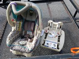 Yes, it has its negative sides, but it gets the job done without having to cost you an arm and a leg. Best Vguc Baby Trend Car Seat With Additional Base For Sale In Pensacola Florida For 2021