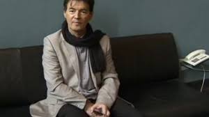 Bernard wesphael, né à waremme le 25 septembre 1958, est un homme politique belge de langue française et écologiste de gauche. Affaire Wesphael Le Parlement Wallon Laisse La Justice Suivre Son Cours