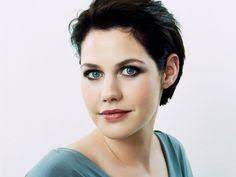 Im alter von 18 jahren machte woll eine ausbildung zur krankenpflegerin und wurde in. 36 Beauty Ideas Beauty German Beauty German Star