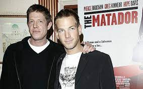 Pierce brosnan (right) and his son sean august 24 2014 11:29 am pierce brosnan watched his son seán tie the knot with his his film producer fiancé sanja banic at a stylish ceremony in new york. Who Are Pierce Brosnan S Sons Paris Sean Dylan And Christopher