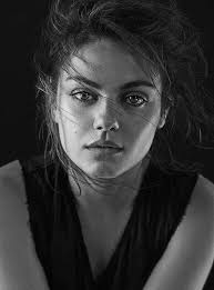 Mila kunis baby, tochter und ehemann. Newly Engaged Mila Kunis Shows Off Her Natural Beauty In Bare Faced Gemfields Campaign Celebrity News Showbiz Tv Express Co Uk