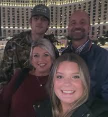 annalaurenstewart seniority is a good reason to celebrate🫶🏼🫶🏼