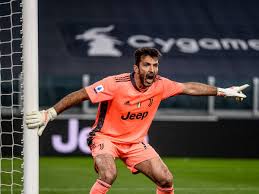 Keeper gianluigi buffon ist die schillerndste figur im lustigen haufen der anarchos aus italien. Serie A Juve Star Gianluigi Buffon Grundet Akademie Fur Junge Torhuter