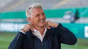 Su último equipo fue el chicago fire de estados unidos. Bastian Schweinsteiger Stellt Mit Martin Suter Roman Biografie Vor Habe Haufig Tief Nachdenken Mussen Eurosport