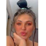 Heather Nuckolls's Instagram, Twitter & Facebook