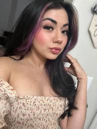 You are pretty. Stop thinking your not