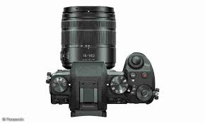 Panasonic G70 vs. Fujifilm X-T10 ...