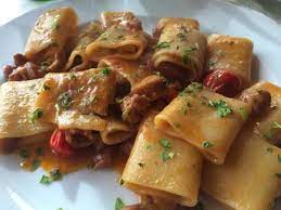 Infornate a 180° per 30 minuti. Paccheri Con Salsiccia In Punta Di Coltello E Funghi Porcini Picture Of Ristorante La Pineta Giffoni Sei Casali Tripadvisor