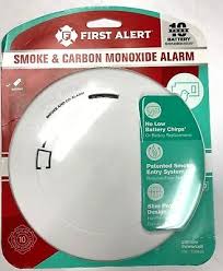 The first alert co400 carbon monoxide alarm utilizes an electrochemical carbon monoxide sensor to detect carbon monoxide. First Alert Smoke Carbon Monoxide Alarm 10 Yr Battery Warranty New 29054019189 Ebay