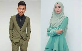 Beliau merupakan adik kepada allahyarham achik spin, awis spin dan khalis real spin. Mudah Dapat Keserasian Tajul Akui Selesa Bersama Wany Hasrita Gempak