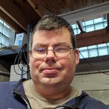 Dennis Marlowe's Instagram, Twitter & Facebook