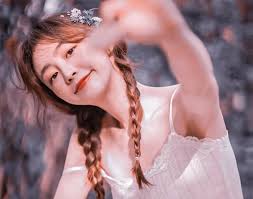 Công thức Lightroom tone tím mộng mơ, trong trẻo