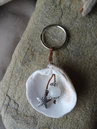 Porte Cles Et Ou Bijou De Sac Marron Avec Coquillage Frais Port Offert Porte Cles Par C Driftwood Bijoux De Sac Porte Cle Bijoux