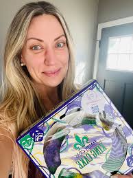 Someone is digging our coffee cake!