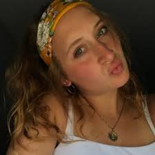 Alex McKenzie (@alleyymac)