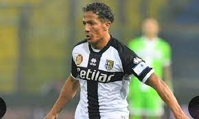 Ο μπρούνο άλβες (bruno alves, 27 νοεμβρίου 1981) είναι πορτογάλος . Joyyrjm3pkyy2m