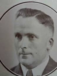 Here we have the Woolworth History of Mr Charles Curtis (1899-1994) Mr  Curtis joined the Company in September 1919 at the age of 20 ... His first  Store Manager Appointment was in