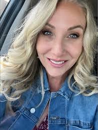 Michelle Orton's Instagram, Twitter & Facebook