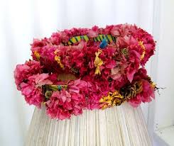 Philflower is the right choice to shop flowers and gifts for your loved ones to the philippines. Saipan Mwars Saipan Flower Wreath Crafts