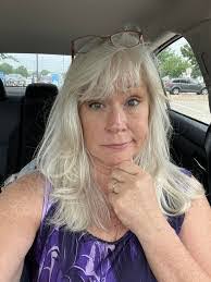 Rhonda Taulbee's Instagram, Twitter & Facebook