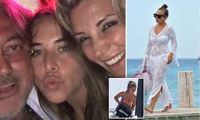 Sir Philip Green's daughter Chloe parties in St Tropez whilst BHS workers  are sacked