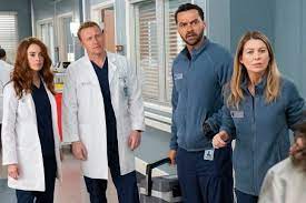 A medical based drama centered around meredith grey, an aspiring surgeon and daughter of one of the best surgeons, dr. When Will Grey S Anatomy Return In 2020