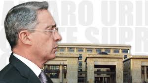 Uribe se salva de polémica investigación