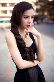Công khai bạn trai mới, nữ ca sĩ cũng hé lộ kế hoạch cưới hỏi ngay trong năm nay. 100 Hinh áº£nh Diá»…n Vien PhÆ°Æ¡ng Trinh Jolie Hinhanhsieudep Net