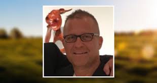 Michael Honea's Instagram, Twitter & Facebook