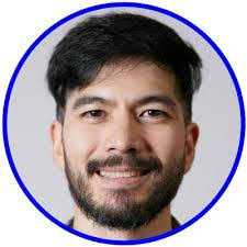 Tyler Hudak's Instagram, Twitter & Facebook