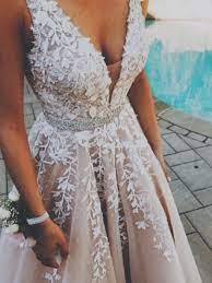 Preise vergleichen und bequem online kaufen! Prinzessin A Linie Brautkleid Ballkleid Lang Beige Tull Spitze Tiefer V Ausschnitt