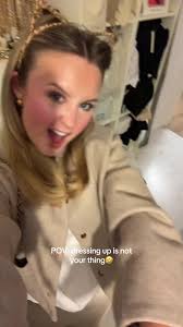 Snow Leopard: Embracing Unique Style Choices