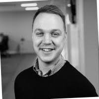 Aaron Colston's Instagram, Twitter & Facebook