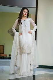 White Dress Beautiful White Dresses Designer White Dresses Pakistani White Dress