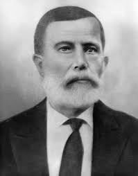 I am trying to learn more about Alexandre Joseph Olivier Martinet  (1855-1925). He was born and raised in St. Martin Parish. By 1900 he was  living northwest of Breaux Bridge in Lafayette