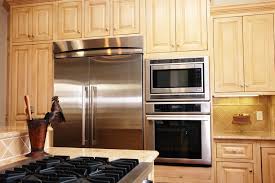 Weitere ideen zu kleiderschrank für dachschräge, schrank dachschräge, einbauschrank selber bauen. Backofen Uber Kuhlschrank Stellen Keine Gute Idee
