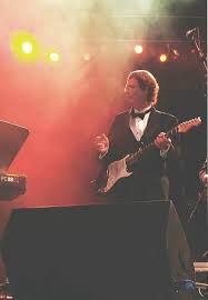 Live Music with Dave Cowden