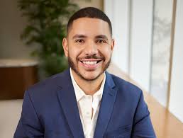 Edwin Nieves's Instagram, Twitter & Facebook