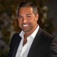 Mike Chrisley's Instagram, Twitter & Facebook