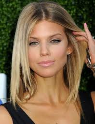 Coupe Cheveux Fins Sans Volume Visage Rond Thin Straight Hair Medium Hair Styles Medium Length Hair Up