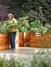 Elevated Cedar Raised Bed Kit Elevated Bed Made In Vermont Jardin En Hauteur Amenagement Jardin Et Tout Pour Le Jardin