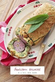 Saucisson Brioche A L Ail Des Ours Piment Oiseau Ail Des Ours Saucisson Brioche Recette Apero Ete