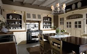 In modernen küchen schließen sich funktionalität und design nicht aus. Rustikale Kuchen Landhaus Edle Landhauskuchen