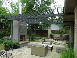 Vacker Terrass Med Metall Pergola Och Eleganta Mobler Bakgard Pergola Pergola Patio