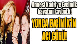 Kadriye evcimik'in cenazesi üsküdar'da kılınan cenaze namazının cenazeye kadriye evcimik'in kızları yonca ve mine evcimik, aile yakınları ve birçok ünlü isim katıldı. Rfoyoqtqrsh9em